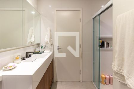 Apartamento à venda com 83m², 2 quartos e sem vagaBanheiro