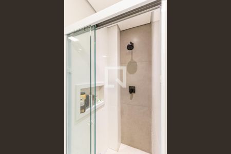 Apartamento à venda com 83m², 2 quartos e sem vagaBanheiro - Box