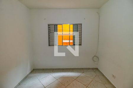 Quarto de casa para alugar com 1 quarto, 50m² em Jardim Pazini, Taboão da Serra