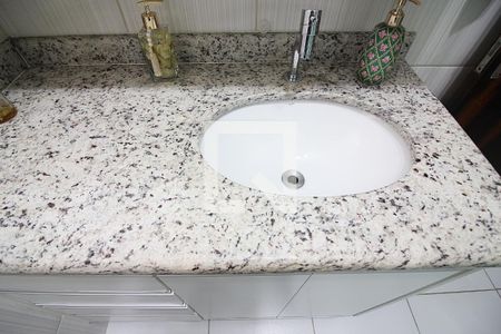 Casa à venda com 261m², 4 quartos e 2 vagasBanheiro Social Casa 2 