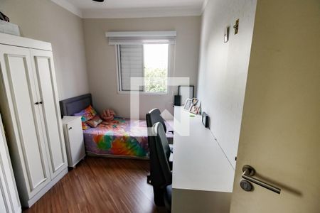 Quarto 1 de apartamento para alugar com 2 quartos, 57m² em Jardim Henriqueta, Taboão da Serra