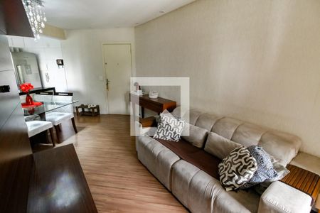 Sala de apartamento para alugar com 2 quartos, 57m² em Jardim Henriqueta, Taboão da Serra