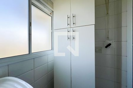 Apartamento para alugar com 63m², 2 quartos e 1 vagaÁrea de Serviço