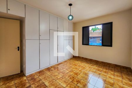 Quarto 1 de casa para alugar com 4 quartos, 230m² em Santa Terezinha, São Bernardo do Campo