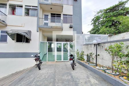 Apartamento à venda com 42m², 1 quarto e 1 vagaFachada e portaria