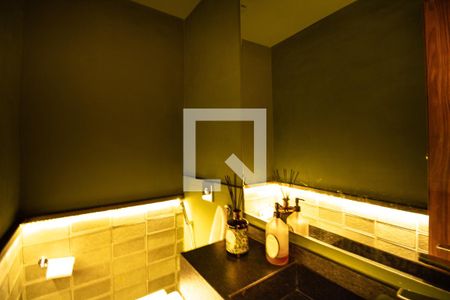 Apartamento à venda com 56m², 1 quarto e 1 vaga Apartamento à venda com 56m², 1 quarto e 1 vagaLavabo, iluminação cênica