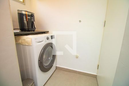 Apartamento à venda com 56m², 1 quarto e 1 vaga Apartamento à venda com 56m², 1 quarto e 1 vagaÁrea de serviço, máquina de lavar
