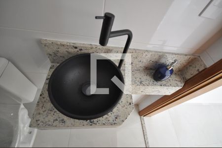 Lavabo de casa à venda com 3 quartos, 110m² em Parque Vitoria, São Paulo