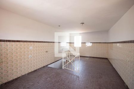 Casa à venda com 410m², 5 quartos e sem vaga Casa à venda com 410m², 5 quartos e sem vagaCozinha 2