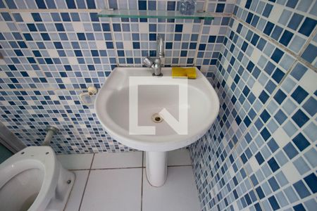 Casa à venda com 410m², 5 quartos e sem vaga Casa à venda com 410m², 5 quartos e sem vagaBanheiro