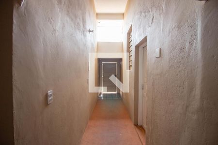 Casa à venda com 410m², 5 quartos e sem vaga Casa à venda com 410m², 5 quartos e sem vagaCorredor