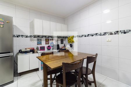 Casa à venda com 252m², 3 quartos e 3 vagasCozinha
