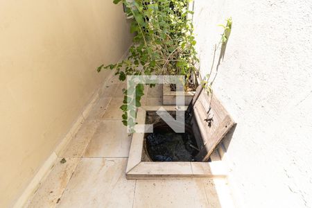 Casa à venda com 252m², 3 quartos e 3 vagasCorredor 