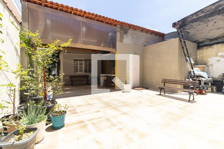 Casa à venda com 252m², 3 quartos e 3 vagasQuintal