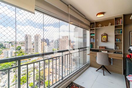 Varanda de apartamento à venda com 3 quartos, 77m² em Caxingui, São Paulo