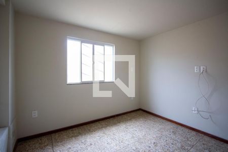 Quarto 2 de apartamento para alugar com 2 quartos, 60m² em Galo Branco, São Gonçalo