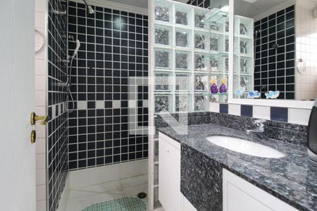 Apartamento à venda com 228m², 4 quartos e 4 vagasBanheiro 2