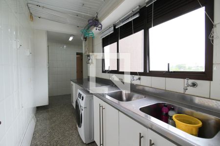 Apartamento à venda com 228m², 4 quartos e 4 vagasÁrea de Serviço