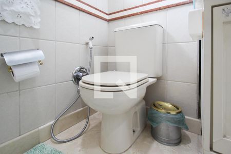 Apartamento à venda com 228m², 4 quartos e 4 vagasBanheiro