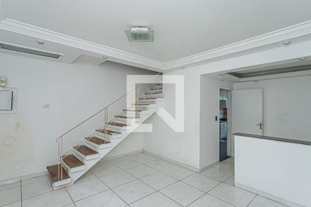 Sala de casa para alugar com 2 quartos, 100m² em Parque São Domingos, São Paulo