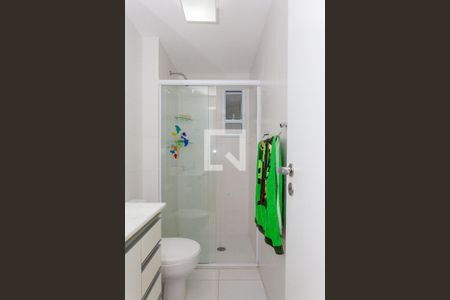 Apartamento à venda com 66m², 2 quartos e 2 vagas Apartamento à venda com 66m², 2 quartos e 2 vagasBanheiro