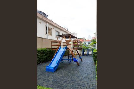 Apartamento à venda com 66m², 2 quartos e 2 vagas Apartamento à venda com 66m², 2 quartos e 2 vagasÁrea comum - Playground