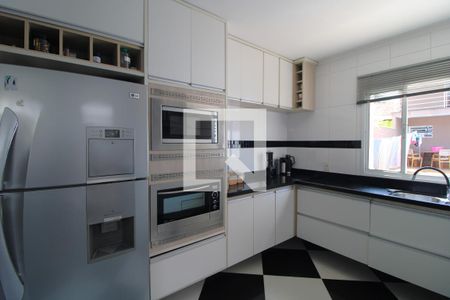 Casa à venda com 245m², 3 quartos e 4 vagasCozinha