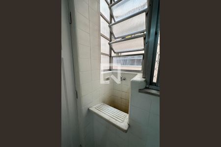 Apartamento para alugar com 120m², 3 quartos e 1 vagaÁrea de Serviço