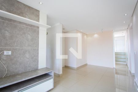 Sala de apartamento para alugar com 3 quartos, 60m² em Vila Eldizia, Santo André