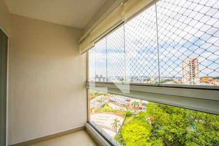 Varanda da sala de apartamento para alugar com 3 quartos, 60m² em Vila Eldizia, Santo André