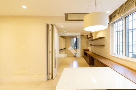 Sala 1 de apartamento à venda com 2 quartos, 107m² em Gávea, Rio de Janeiro