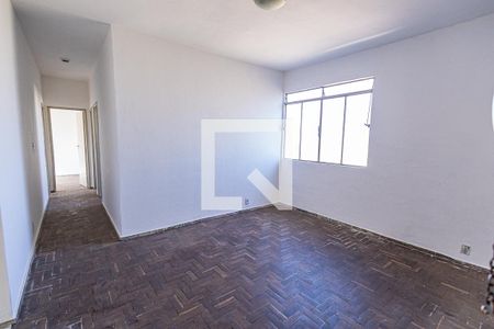 Sala de apartamento para alugar com 3 quartos, 75m² em Alípio de Melo, Belo Horizonte