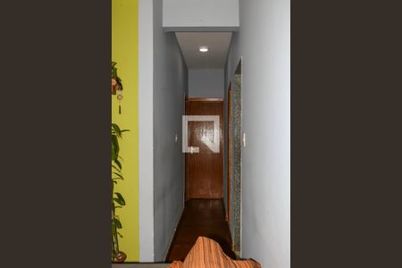 Corredor de apartamento para alugar com 2 quartos, 62m² em Piedade, Rio de Janeiro