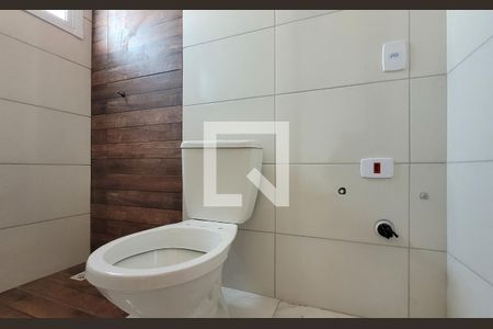 Banheiro da suíte de apartamento à venda com 2 quartos, 94m² em Jardim Progresso, Santo André
