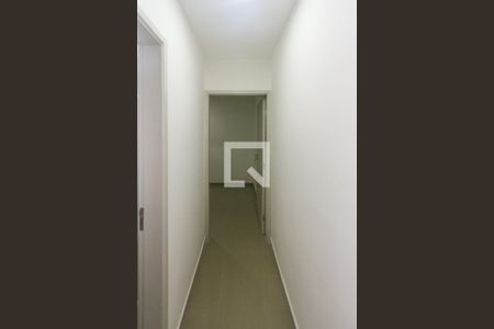 corredor de apartamento para alugar com 1 quarto, 40m² em Parque São Rafael, São Paulo
