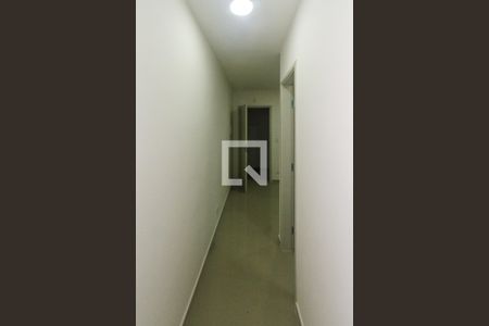 corredor de apartamento para alugar com 1 quarto, 40m² em Parque São Rafael, São Paulo