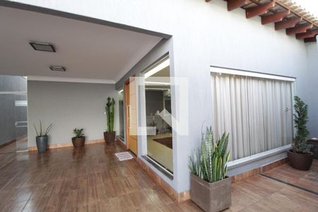 Casa para alugar com 250m², 3 quartos e 3 vagasGaragem
