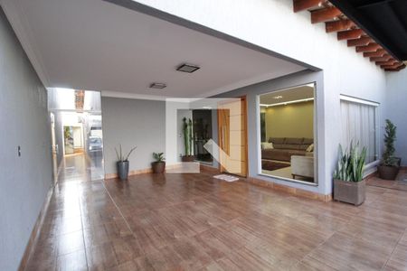 Casa para alugar com 250m², 3 quartos e 3 vagasGaragem