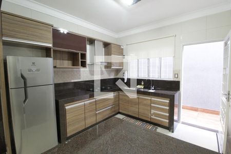 Casa para alugar com 250m², 3 quartos e 3 vagasCozinha