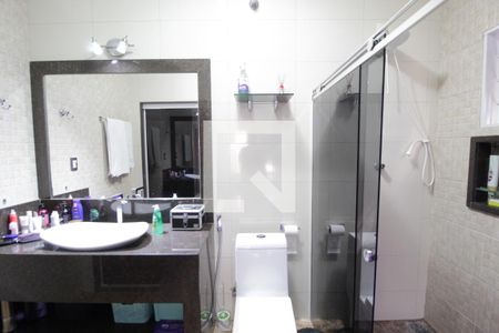 Casa para alugar com 250m², 3 quartos e 3 vagasBanheiro do Quarto 3