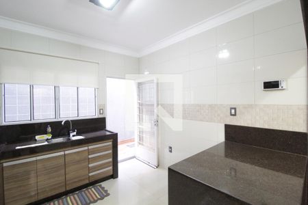 Casa para alugar com 250m², 3 quartos e 3 vagasCozinha