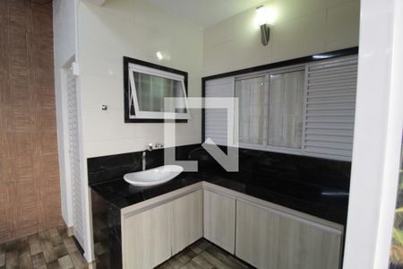 Casa para alugar com 250m², 3 quartos e 3 vagasÁrea de Serviço