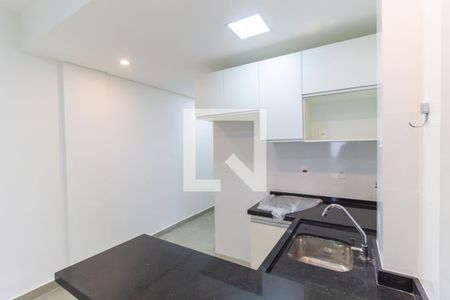 Sala - Cozinha  de apartamento para alugar com 1 quarto, 47m² em Liberdade, São Paulo