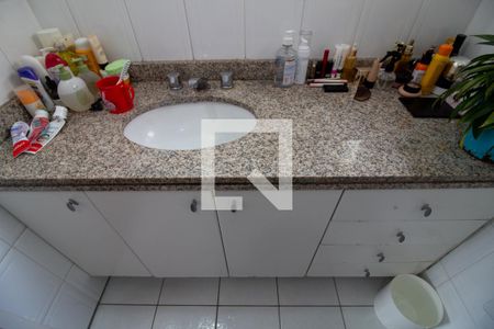 Apartamento à venda com 69m², 2 quartos e 1 vaga Apartamento à venda com 69m², 2 quartos e 1 vagaBanheiro da Suíte