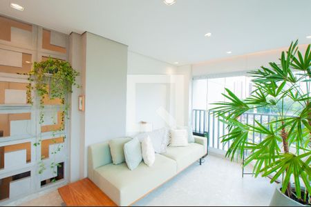 Apartamento à venda com 96m², 2 quartos e 2 vagasVaranda