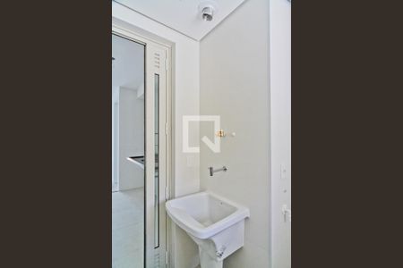 Apartamento para alugar com 80m², 2 quartos e 1 vagaÁrea de Serviço