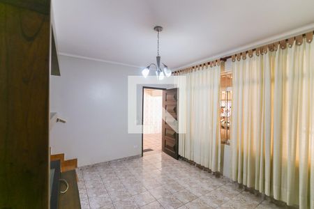 Sala de casa para alugar com 3 quartos, 247m² em Vila Santa Luzia, Taboão da Serra