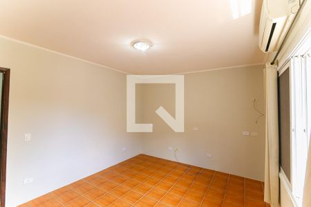 Quarto 1 de casa para alugar com 3 quartos, 247m² em Vila Santa Luzia, Taboão da Serra