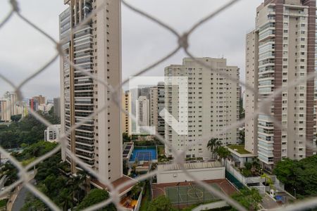 Apartamento à venda com 235m², 4 quartos e 4 vagas Apartamento à venda com 235m², 4 quartos e 4 vagasVista da Suíte 4