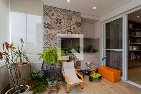 Apartamento à venda com 235m², 4 quartos e 4 vagas Apartamento à venda com 235m², 4 quartos e 4 vagasVaranda da Sala